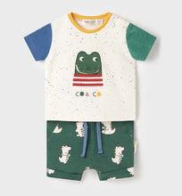 Load image into Gallery viewer, Baby boys top and shorts with green crocodile motif. Mayoral 1217 baby boy outfit