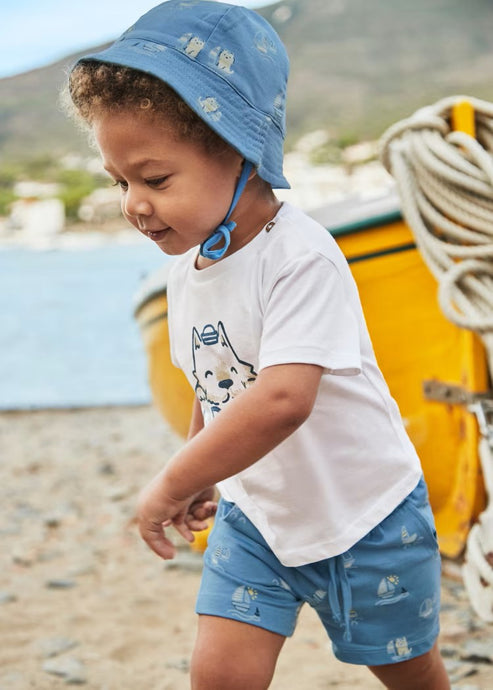 Baby boy printed hat, shorts and tee shirt set. Mayoral 1655 3 piece set  in blue available on kidstuff.ie