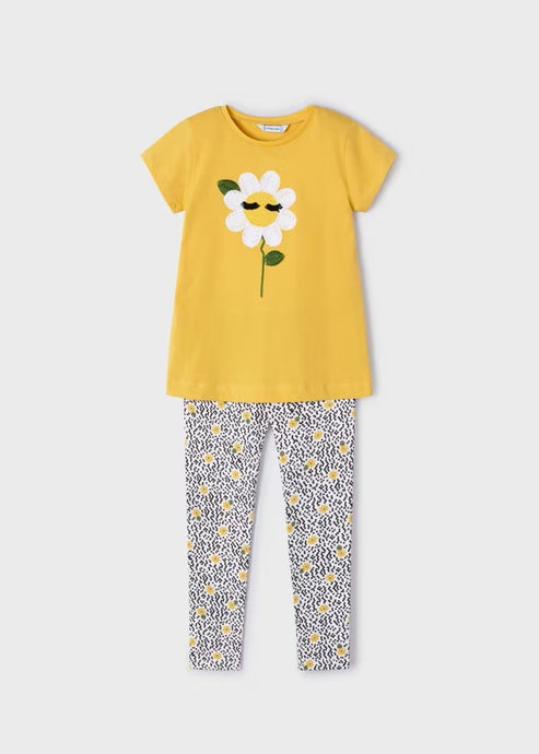 girl's honey yellow tee shirt with daisy motif and matching printed leggings. Girl's yellow top and print leggings available to buy on kidstuff.ie Mayoral 3711 girl's top and leggings.