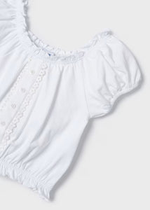White gypsy top and printed culotte shorts for a girl. Mayoral 3260 girl's outfit available on kidstuff.ie Top detail