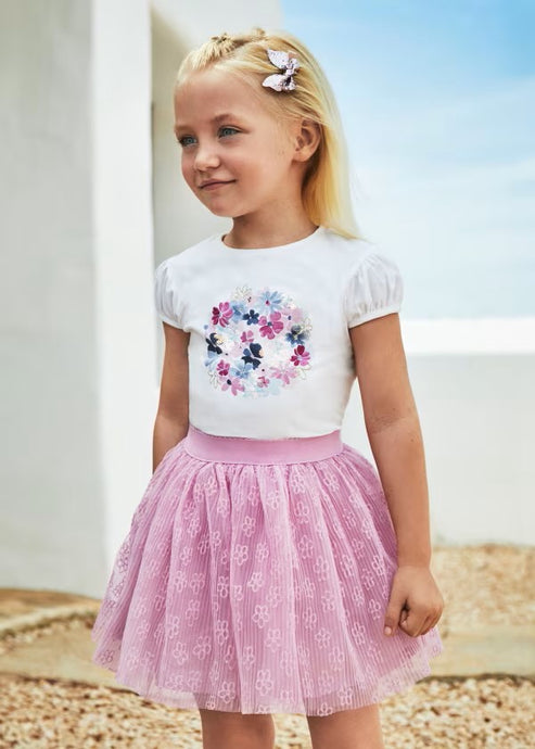 Girls mauve-pink tulle skirt and white top with floral motif. Girl's tutu skirt and pretty top available to buy on kidstuff.ie. Mayoral  3953. girl's outfit
