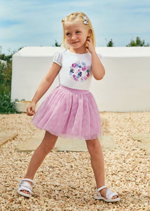 Girls mauve-pink tulle skirt and white top with floral motif. Girl's tutu skirt and pretty top available to buy on kidstuff.ie. Mayoral 3953. girl's outfit