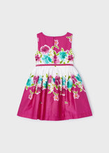 Load image into Gallery viewer, Girl&#39;s sleeveless, belted summer dress in fuchsia pink floral border print . Girl&#39;s cerise pink dress available to buy on kidstuff.ie. Mayoral dress 3921 Back view
