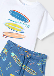 Boys surf-board print tee and shorts. Mayoral 3604 set. Boys top and shorts with surfboard print available on kidstuff.ie