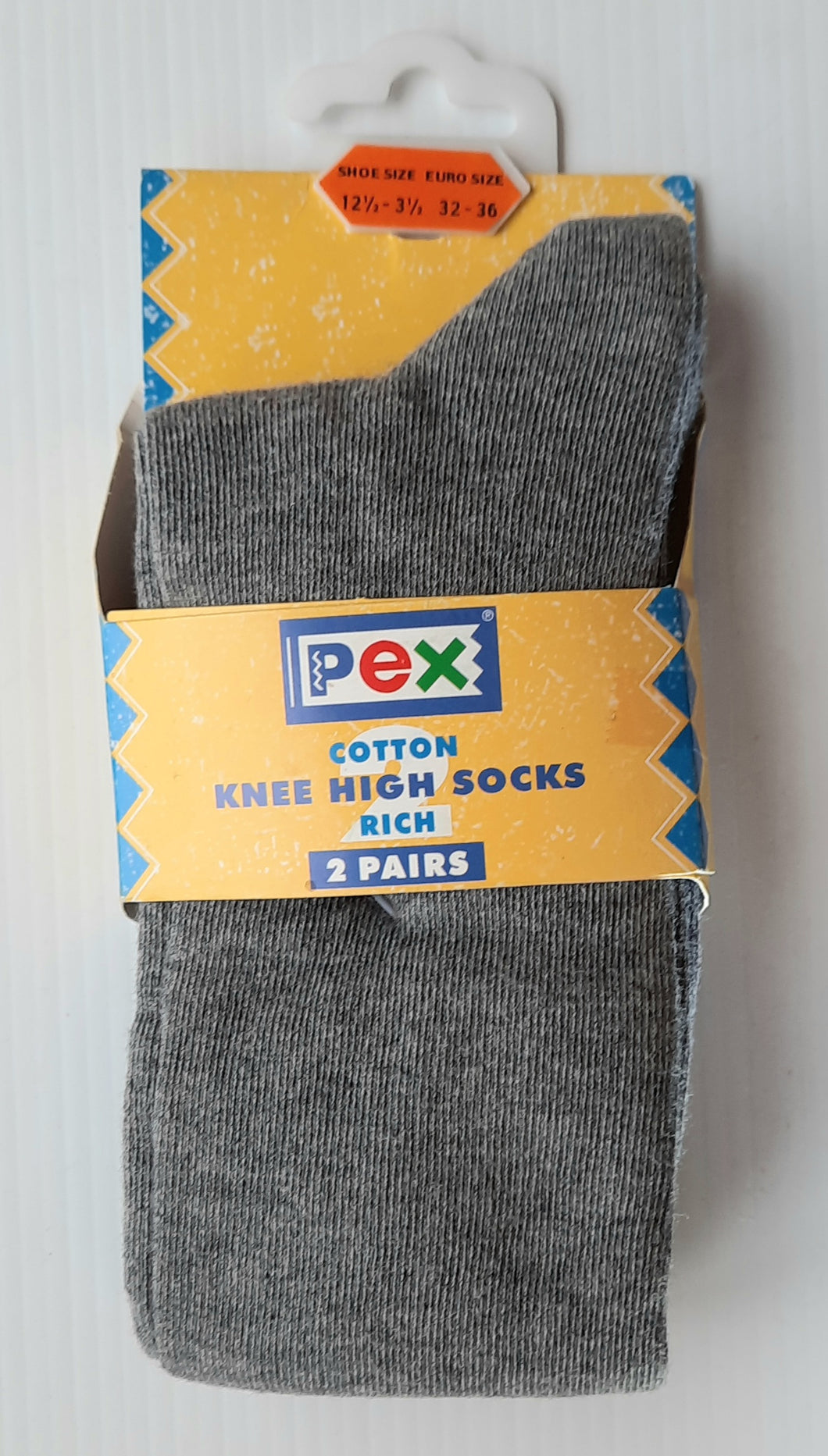 Pgrey Pex Knee socks . School knee highs socks in grey. School knee socks buy online on Kidstuff.ie
