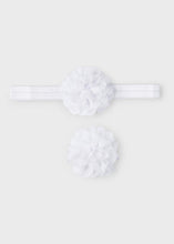 Load image into Gallery viewer, White baby headband and hairclip set. Mayoral 9500baby hairband set. White rosette baby headband and matching hair clip.
